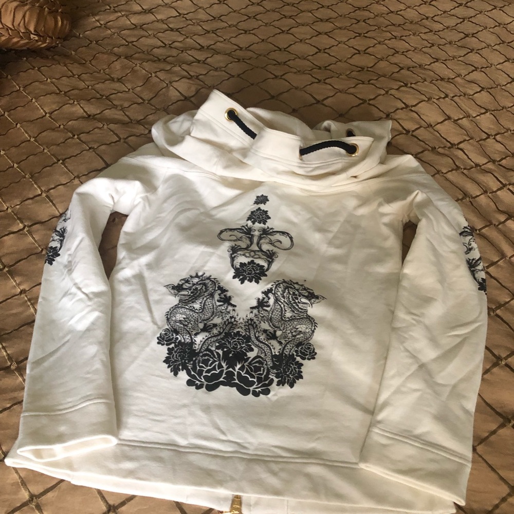 Versace Roses Insignia Design Sweat Shirt - Picture 5 of 13